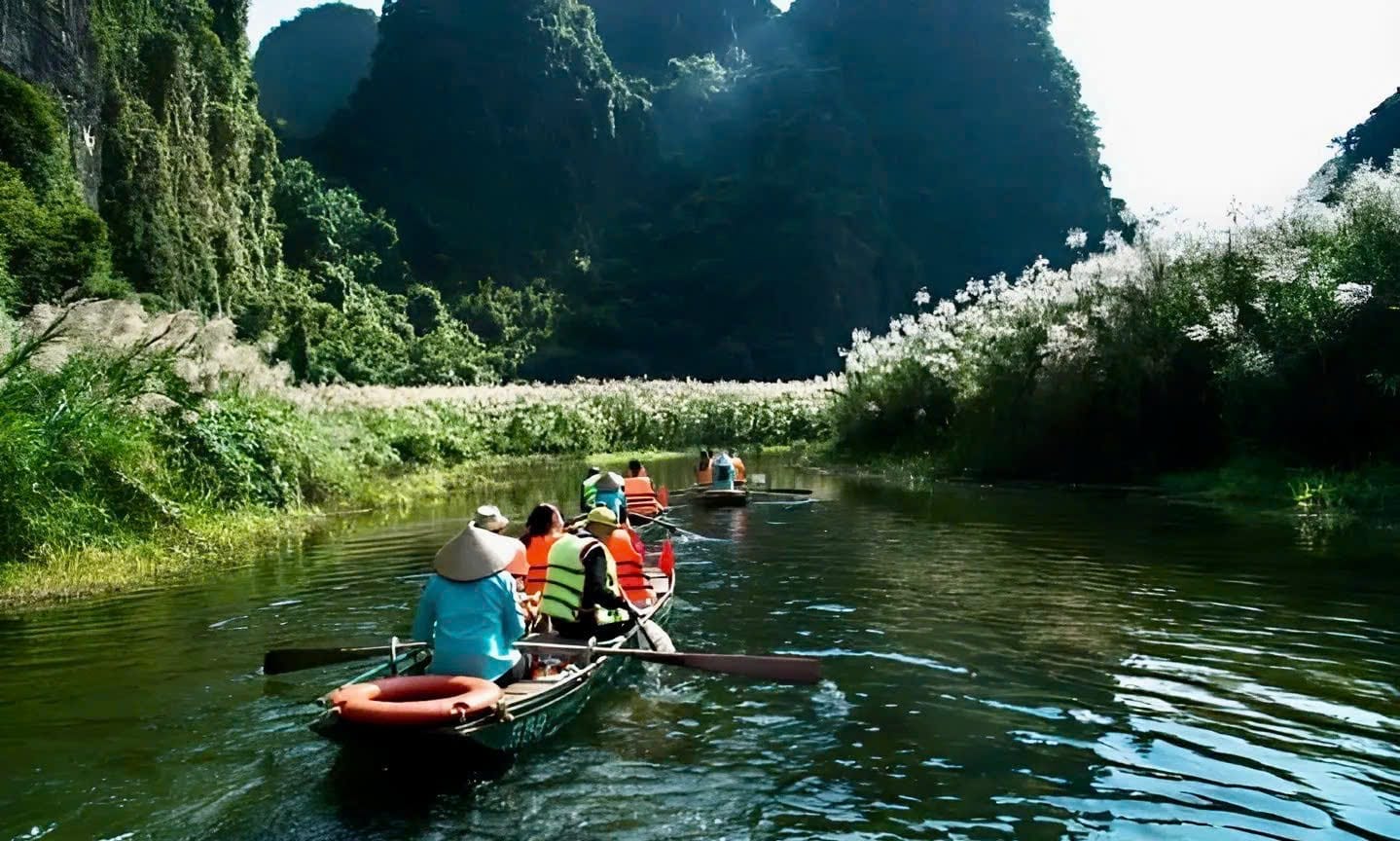 Misty landscapes adding mystery to Ninh Binh travel.