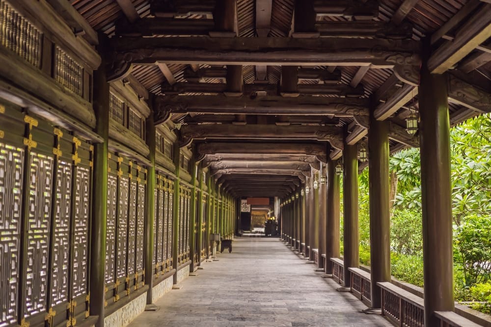 Perfect Ninh Binh Day Trip Itinerary from Hanoi: Temples, Caves & Culinary Treasures Majestic Bai Dinh Pagoda – A Spiritual Landmark
