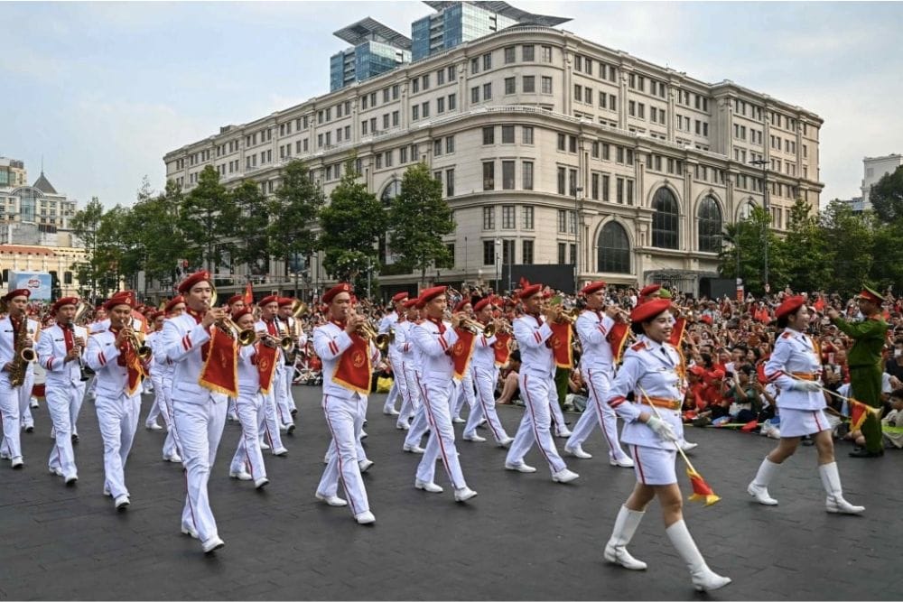holidays in vietnam 9