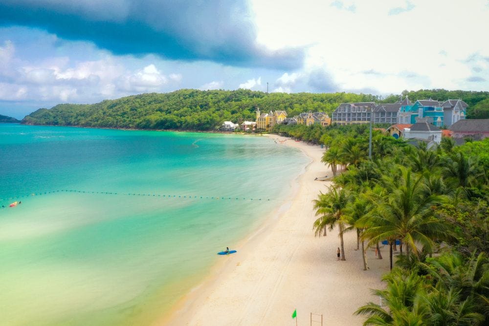 Vietnam Holidays: Your Complete Guide to an Unforgettable Journey vietnam holiday 12