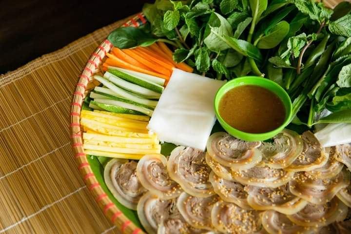 Lean and aromatic meat grazed naturally on the steep limestone cliffs of the Ninh Binh region.