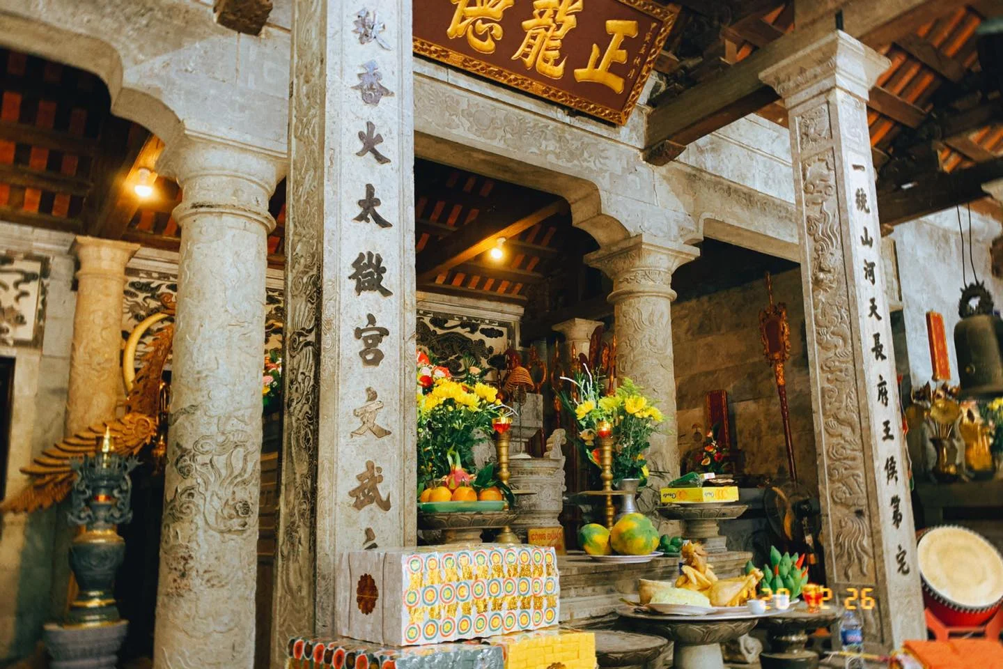 Ninh Binh 3 Day Itinerary: The Perfect Guide to Nature, Culture and Hidden Gems Enjoying a prime location in Thai Vi Temple Valley at Jiva Hoa Lu Retreat, a premier ninh binh hotel positioned minutes from major tourist piers.
