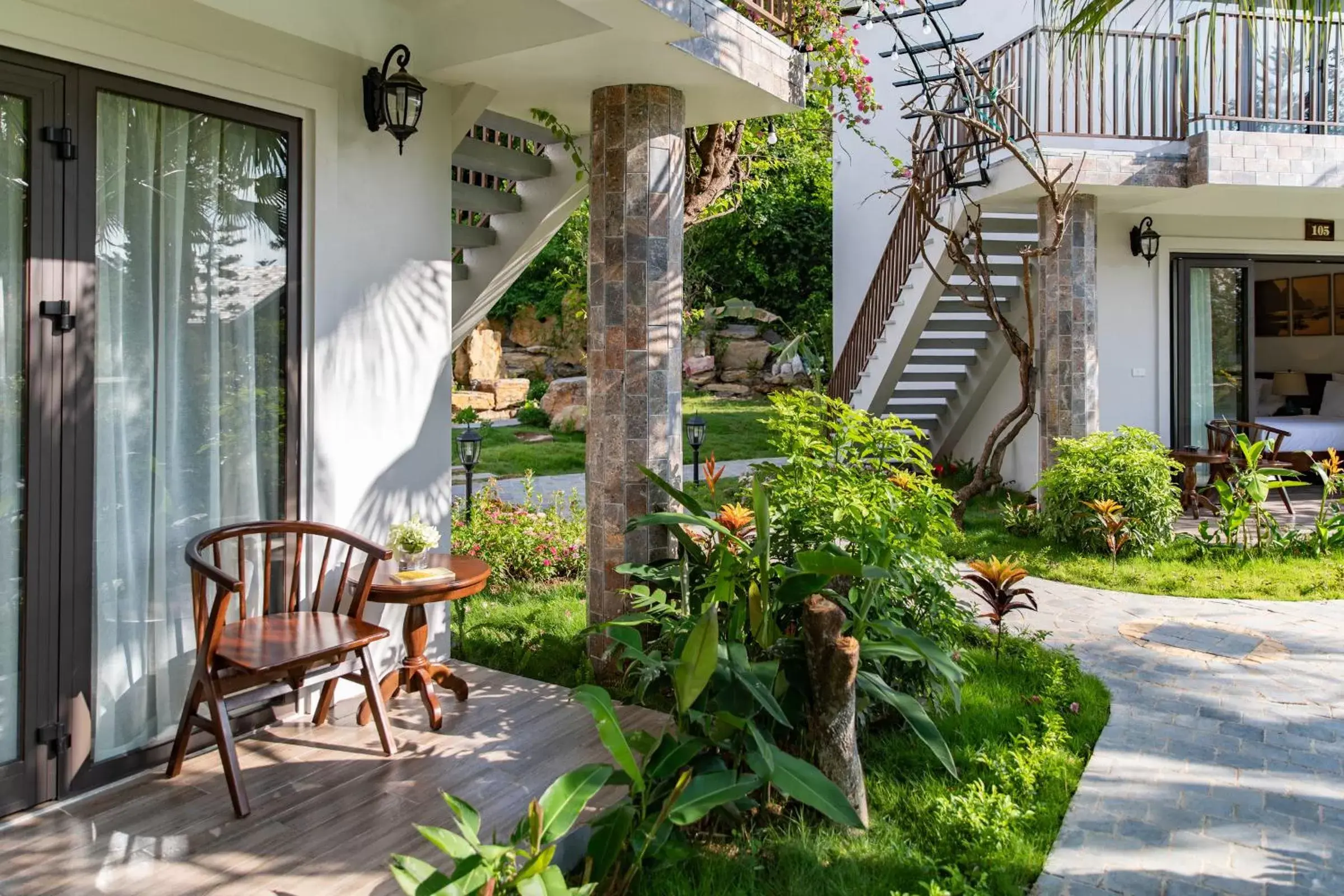 Earth-toned boutique rooms designed to provide a deep sense of place and spiritual peace.