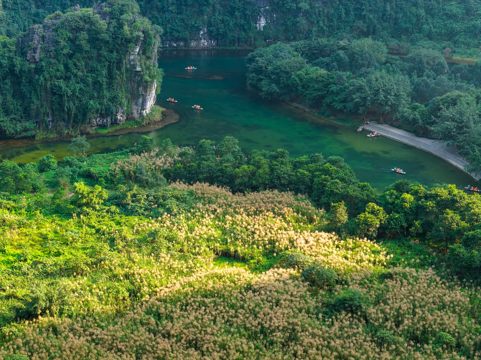 Mindfulness Retreat Asia: A Complete Guide to Peaceful Getaways Exploring why the karst valleys represent the absolute best places to visit in ninh binh for mental restoration.