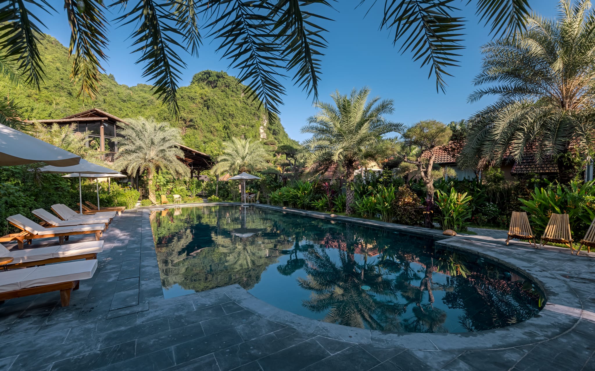 Discovering minimalist elegance in a mountain-view sanctuary, the best place to stay in Ninh Binh for a quiet break.