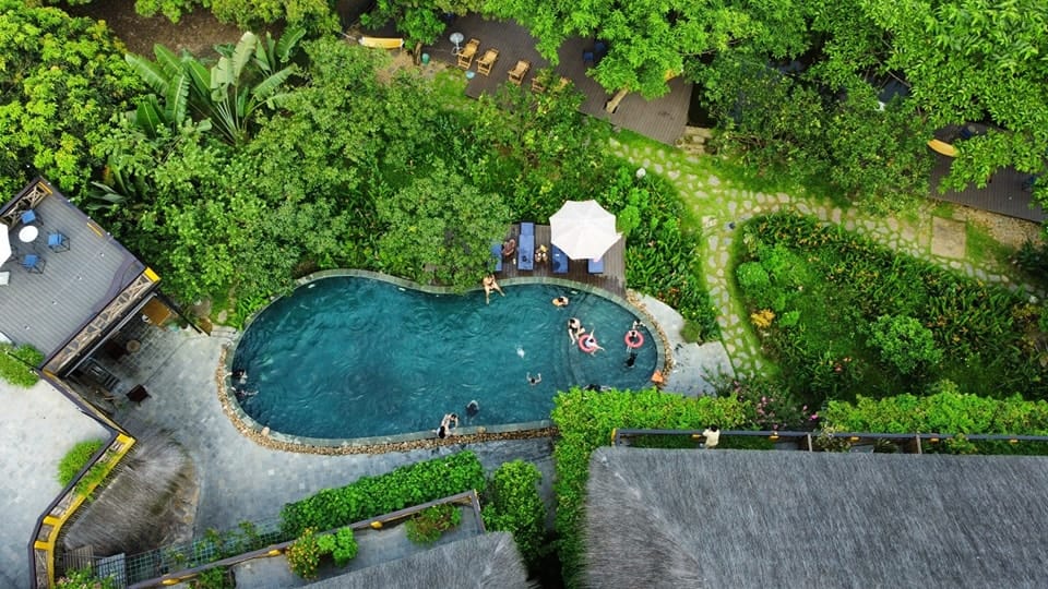 Immersing in the authentic "Slow Travel" rhythm at a nature-immersed Ninh Binh luxury stay.