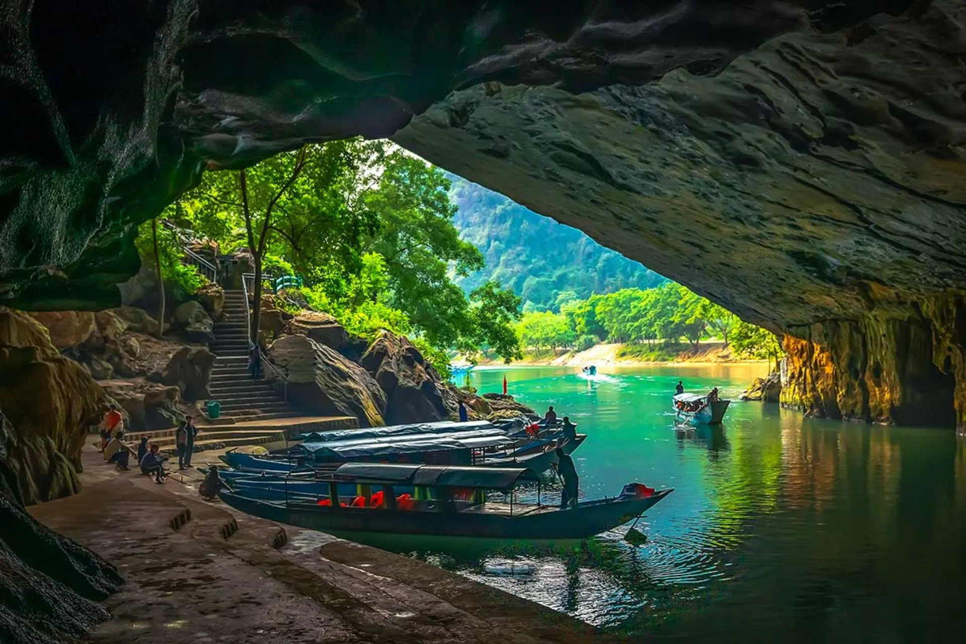 Sustainable Travel Vietnam: A Guide to More Responsible Journeys 687f8438a337cb8143f1700e Phong Nha Cave