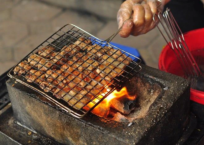 Vietnam Autumn Cuisine: From Green Rice to Warm Desserts Local ingredients tell stories beyond the scenery.