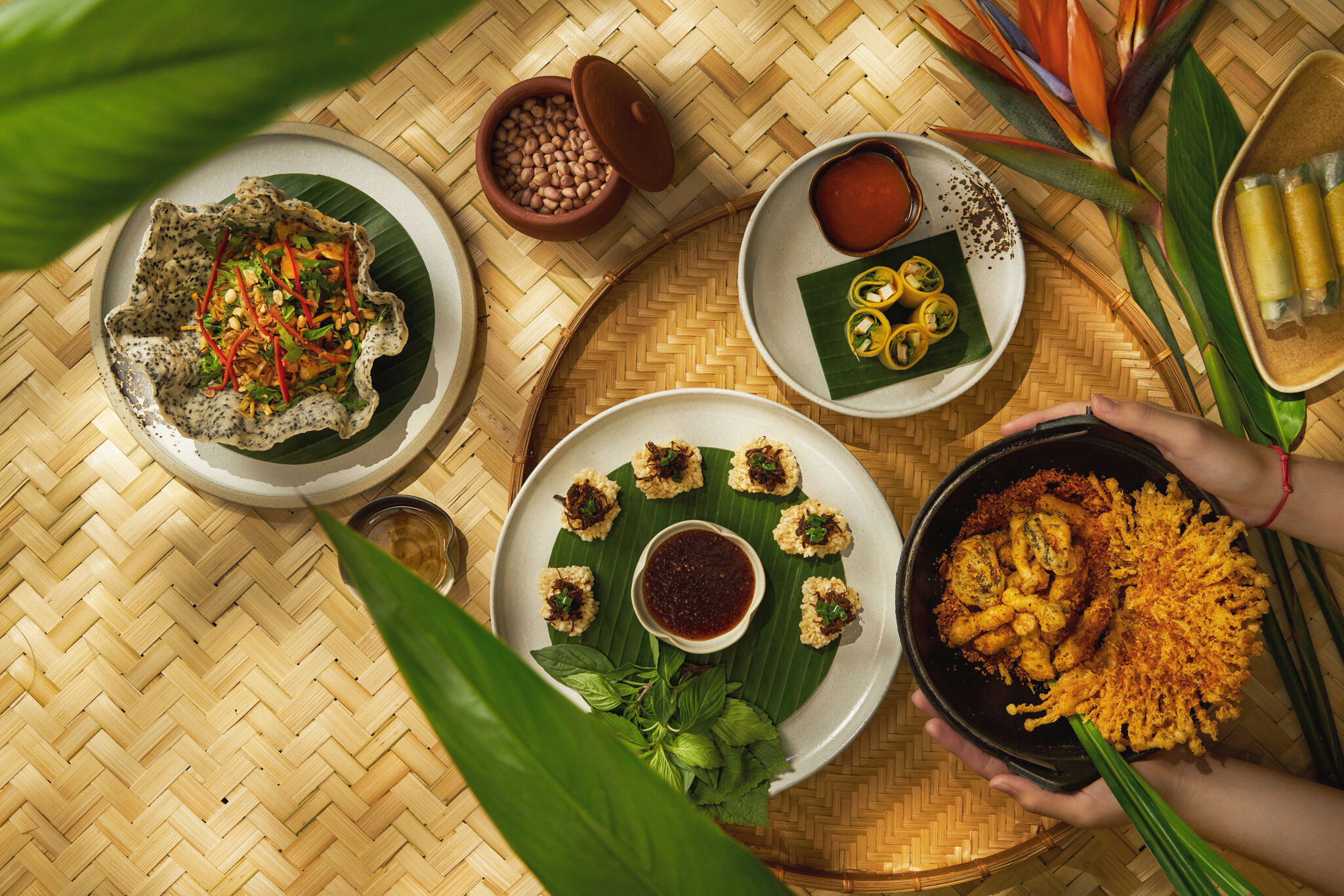 Vietnam Autumn Cuisine: From Green Rice to Warm Desserts Discover Vietnam autumn cuisine through local meals and regional traditions.